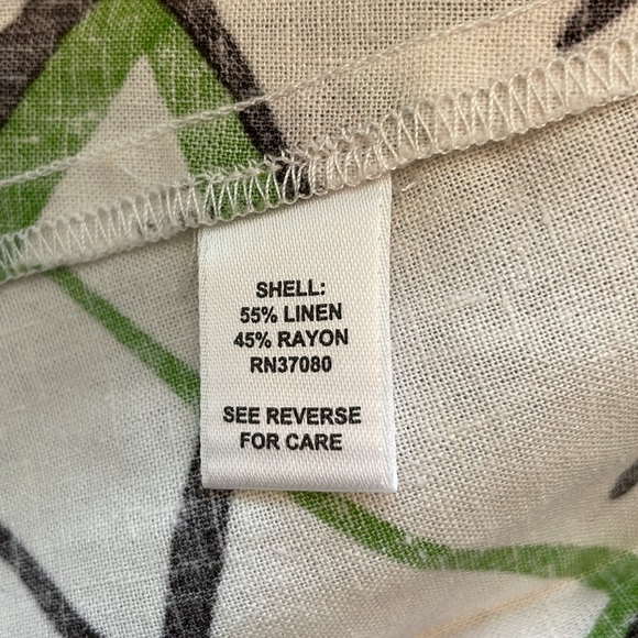 Sleeveless top - Picture 5 of 6